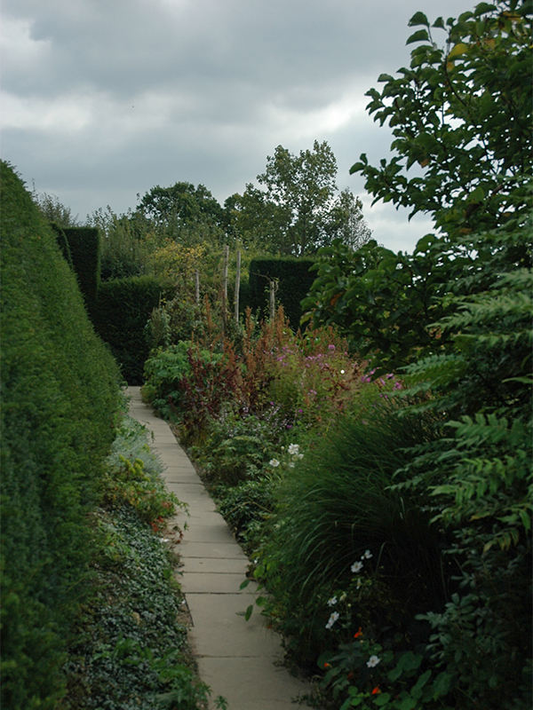 Great Dixter, Photo 39, July 2006